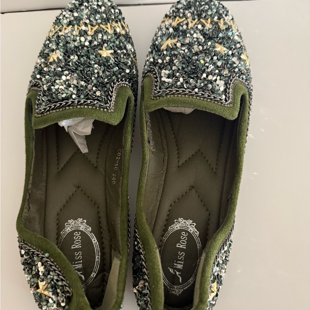 Green Embellished Women's Loafers